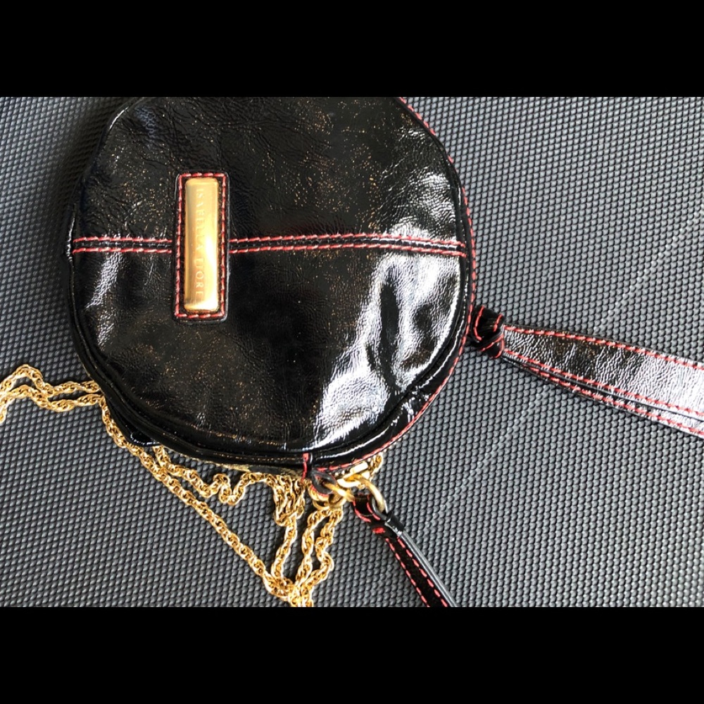 Isabel Fiore leather patent black crossbody